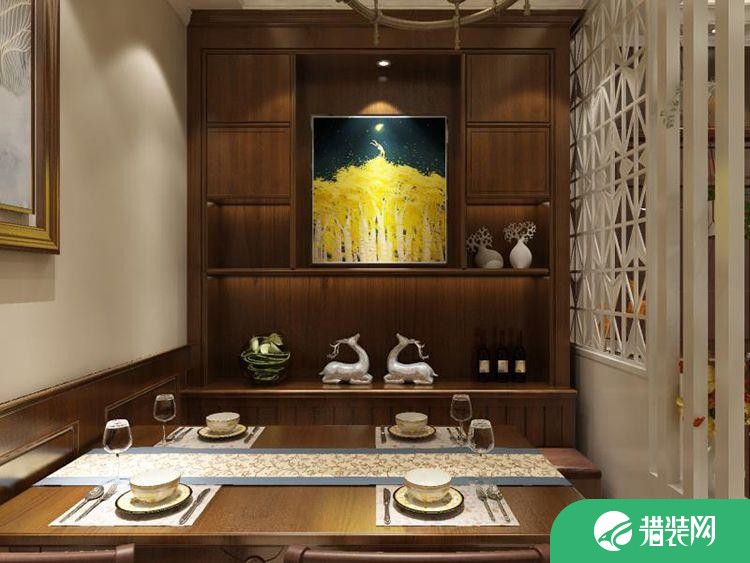广州四居室新古典风的装修风格，满足自己对奢华浪漫的追求