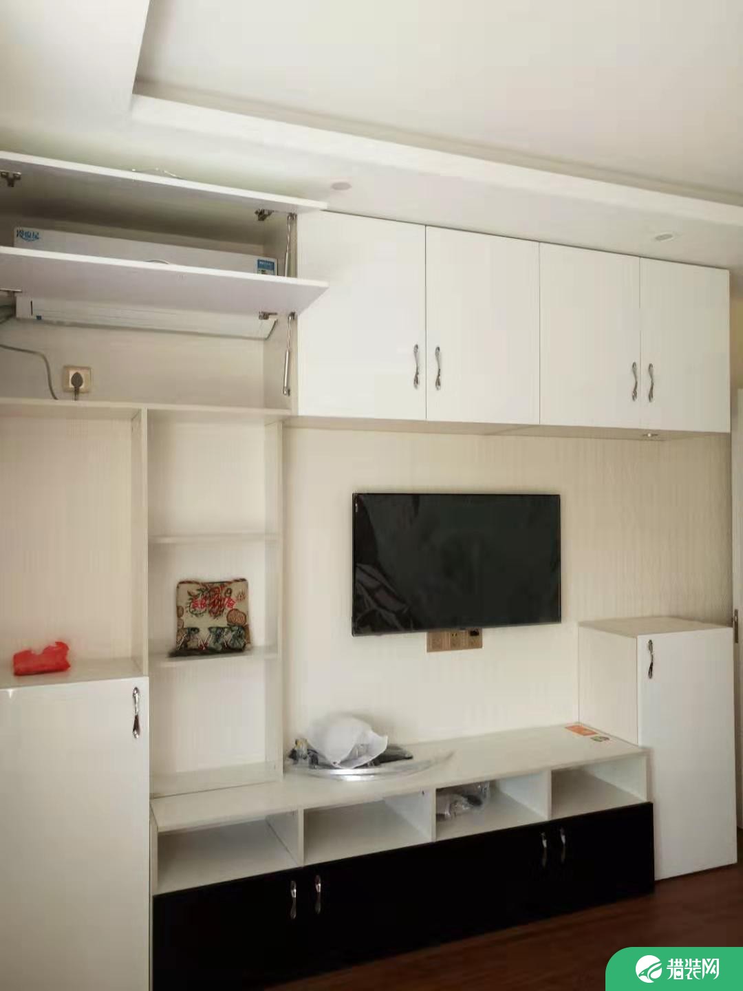 无锡现代舒适三居室公寓装修效果图展示