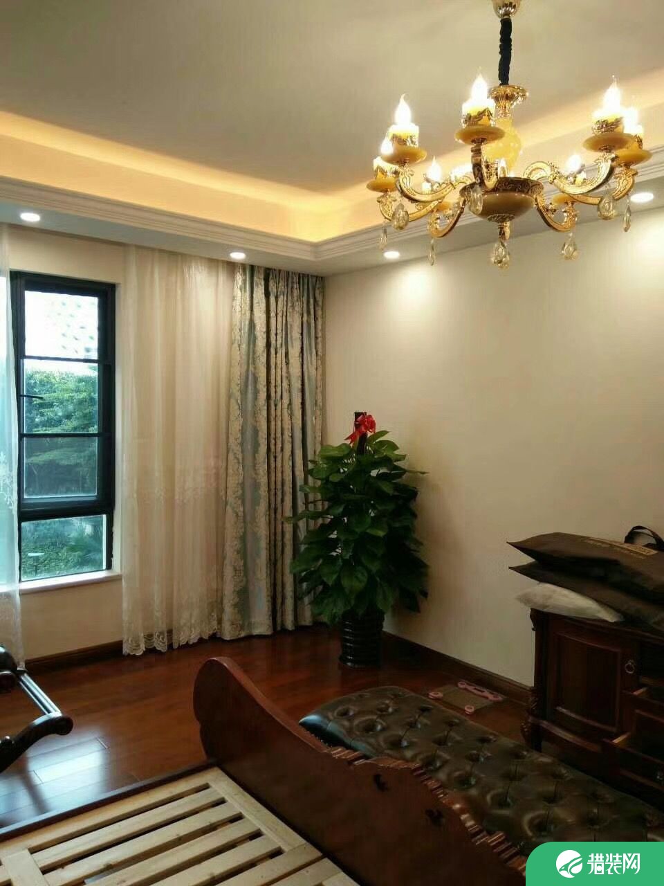 中山碧桂园中式风格三居室装修案例