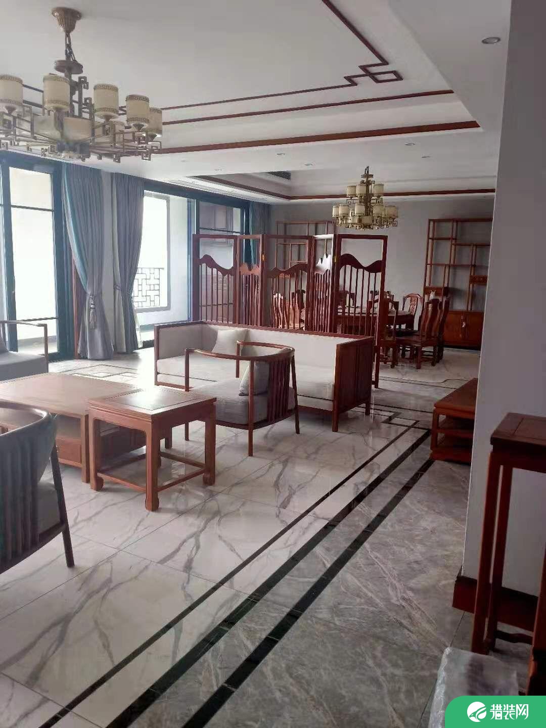 重庆中式风格别墅装修，与奢华为邻，与品位共舞