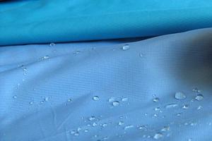 防水布和防水涂料哪个好 防水布怎么贴 防水布多少钱一米