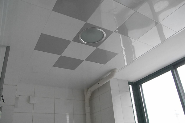 90平的房子卫生间铝扣板吊顶简欧风格装修效果图