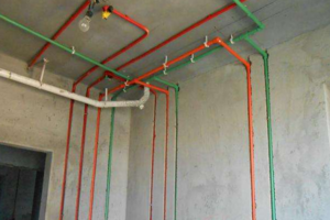 墙内热水管漏水怎么办 墙内热水管渗水怎么维修 墙内热水管要加保温套吗