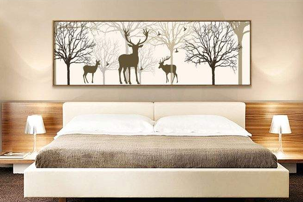 300平米房子英式田园风格卧室床头挂画装修效果图