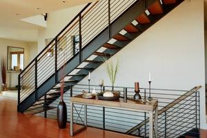 家用活动楼梯价格多少合适？遵义装修公司拥有绝对发言权