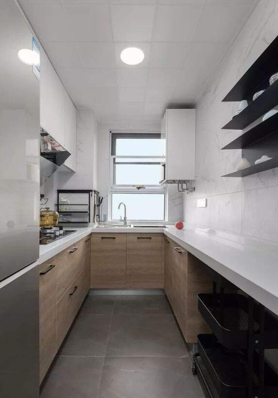 115平米三居室简约风格厨房拐角橱柜装修效果图