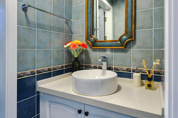 地中海风格大户型室内卫生间浴室柜装修效果图