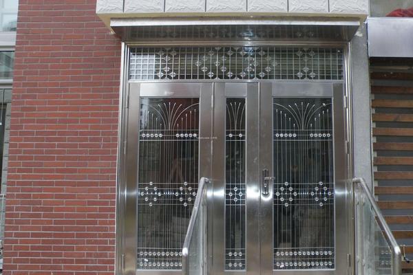 60平米房子不锈钢门窗装修效果图
