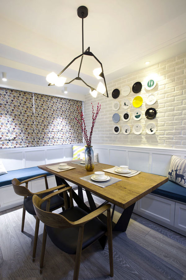 清新美式风格大户型精美餐厅背景墙装修效果图