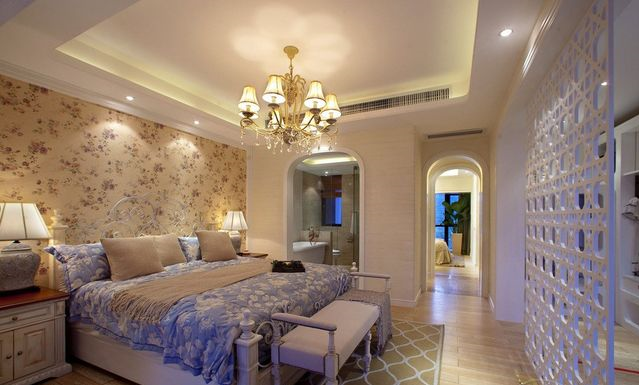 三室一厅地中海风格精美卧室背景墙装修效果图