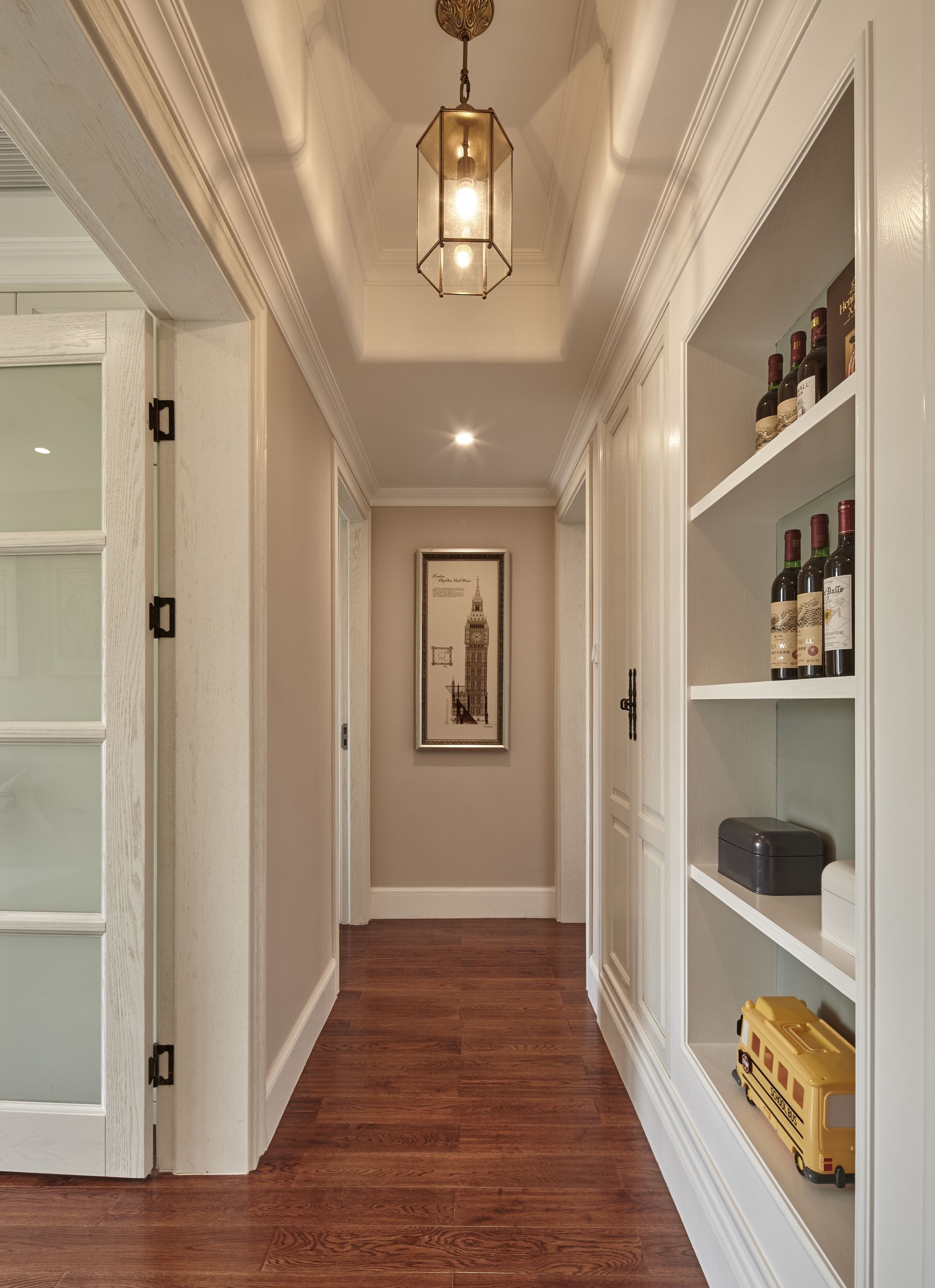 60平米简约欧式风格房子走廊橱柜设计装修效果图