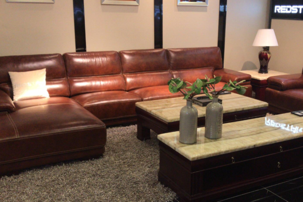 30平客厅真皮休闲沙发装修效果图