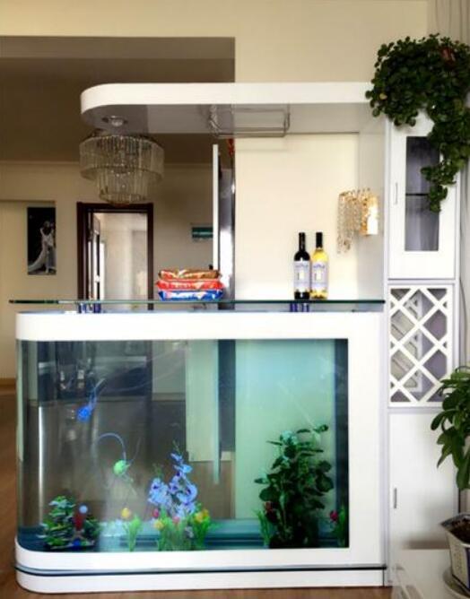 117平米两居室欧式客厅鱼缸装修效果图