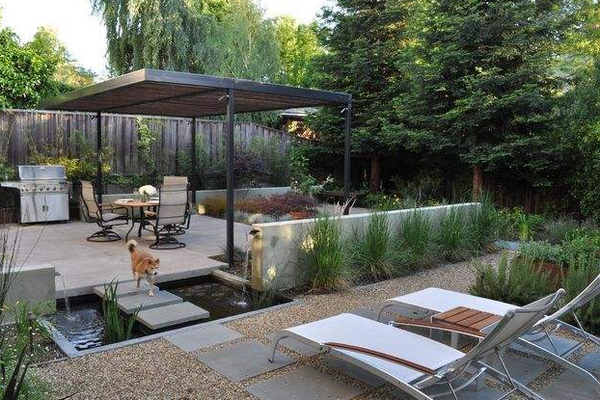 15万元以内农村别墅中式庭院花园阳台装修效果图