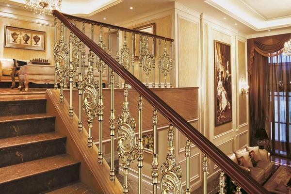 298平米欧式风格别墅外楼梯装修效果图
