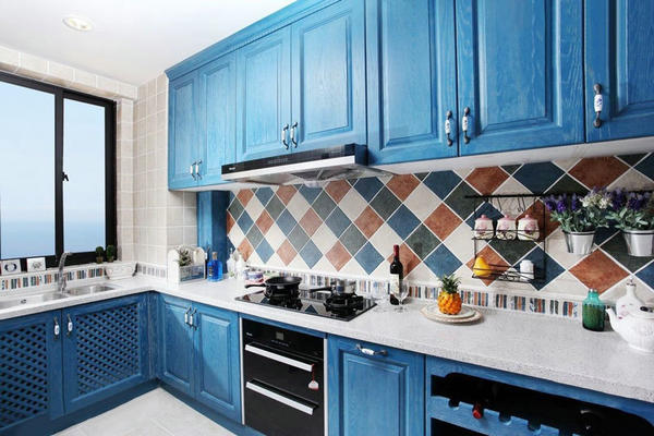 地中海风格蓝色精致厨房橱柜装修效果图
