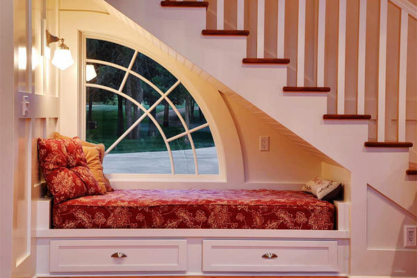 现代简约美式风格别墅室内楼梯飘窗垫设计装修效果图