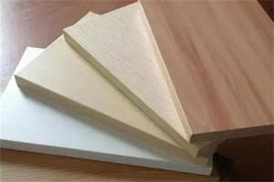 柜门用吸塑板还是木工板 吸塑板材料的优缺点