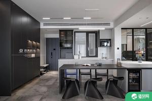 现代风黑白灰四室两厅装修实景 实用改善型住房实景