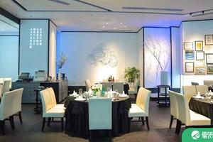 呼和浩特交换空间餐厅空间装修设计，蓝白色调显时尚！