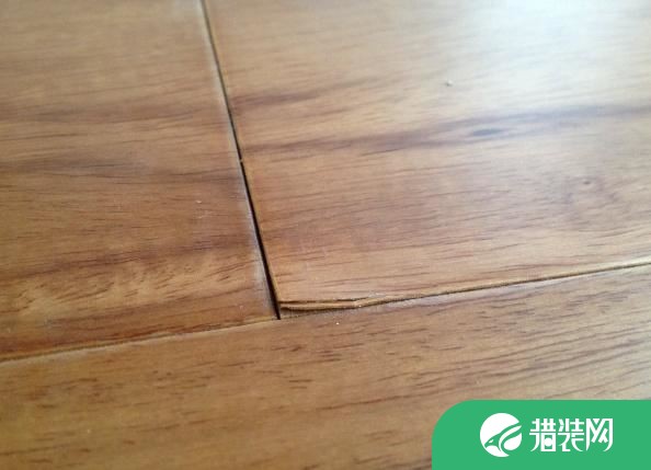 木地板缝隙图片