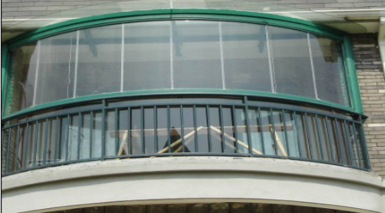 阳台封窗多少钱一平米?了解这些装修就稳了!